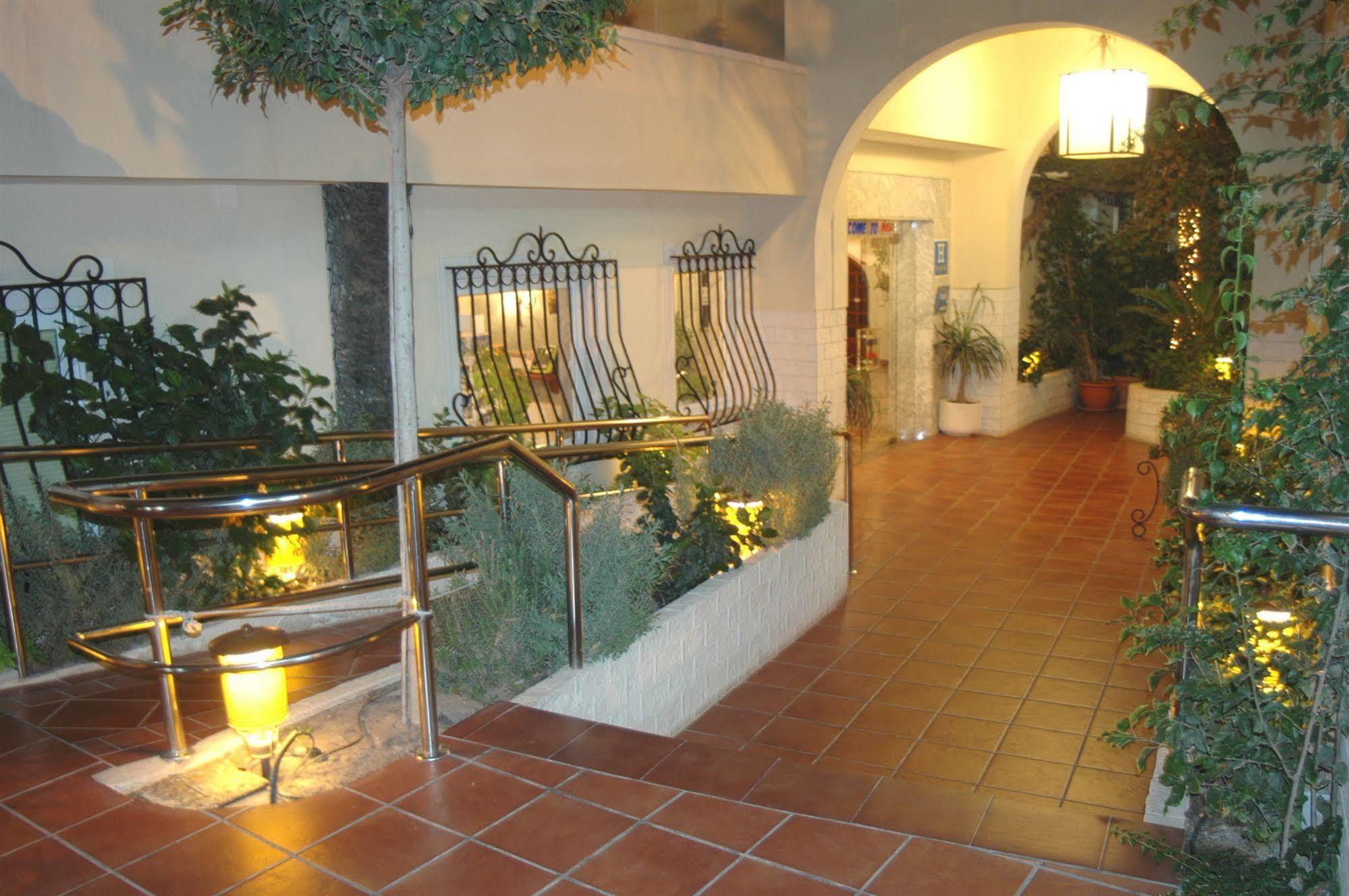 Hotel Masa International Torrevieja Interior photo